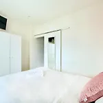 Se - Lounge Collection By Perpetual Relax شقة