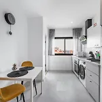 Se - Lounge Collection By Perpetual Relax * براغا