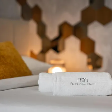SÉ - BRAGA Lounge Suites COLLECTION BY PERPETUAL RELAX Appartamento *